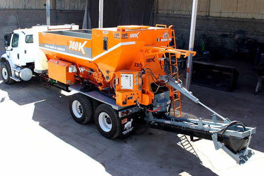 Starmix 740 K high-performance mobile volumetric mixer - full side view